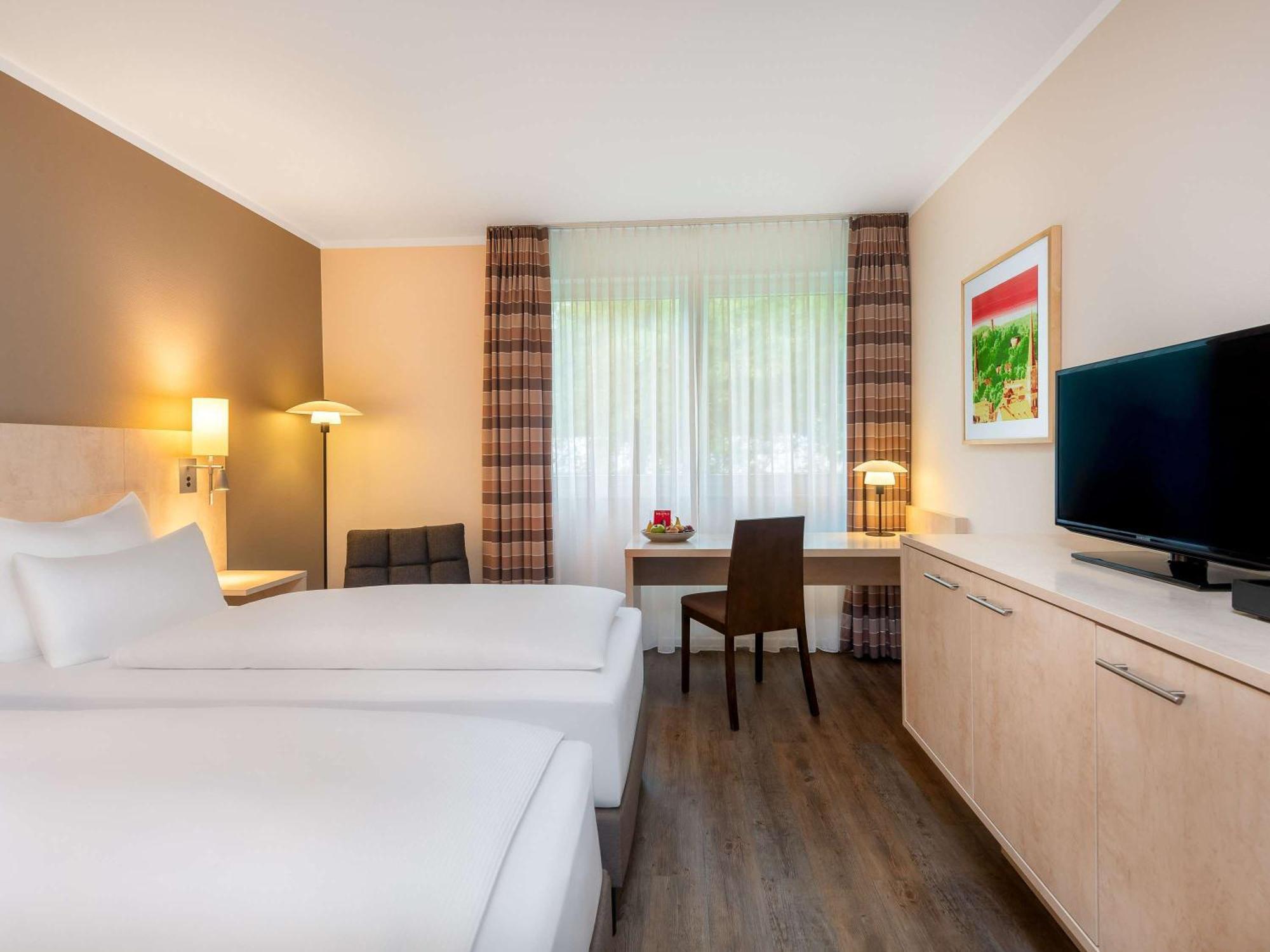 Mercure Hotel Bielefeld Johannisberg Eksteriør bilde