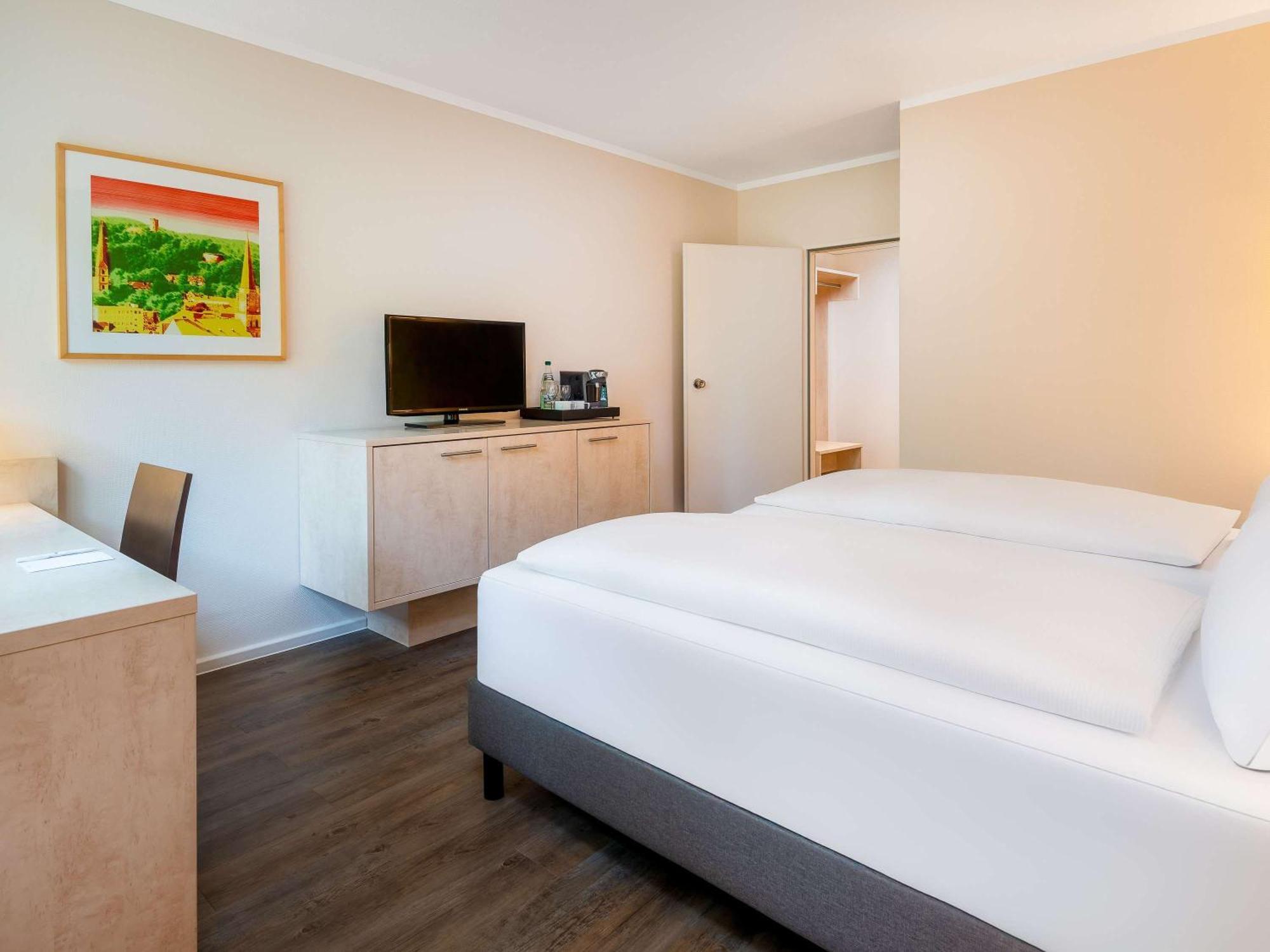 Mercure Hotel Bielefeld Johannisberg Eksteriør bilde